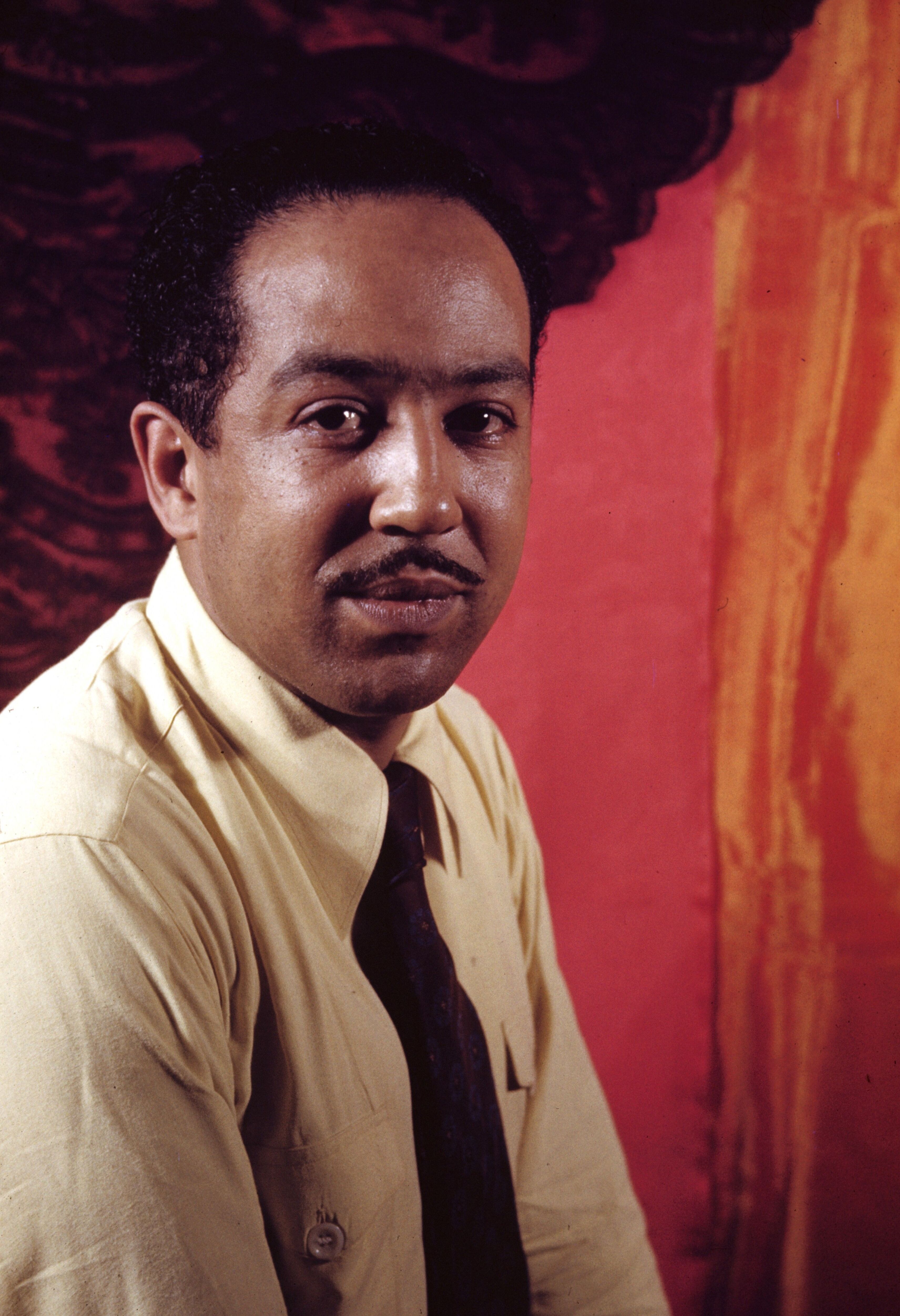 Langston_Hughes_by_Carl_Van_Vechten_Trim.jpg